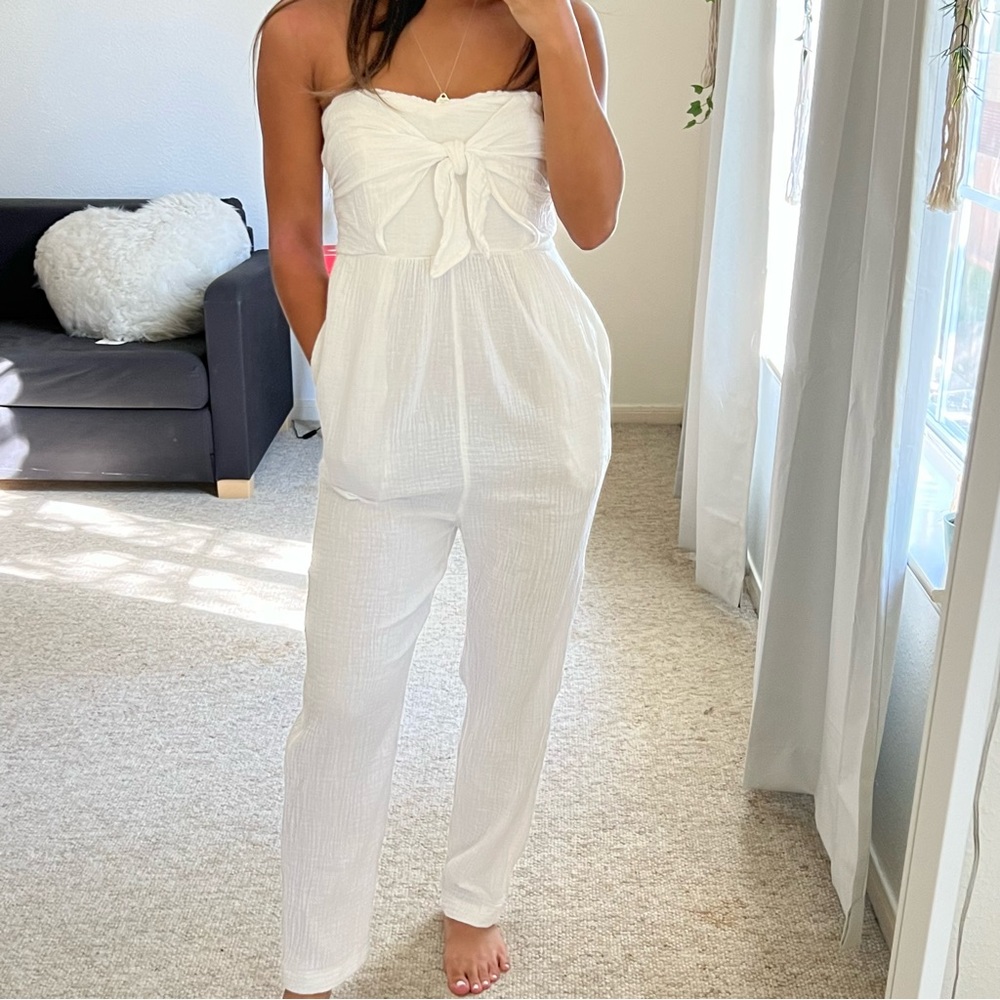 Anthropologie White Jumpsuit 🤍